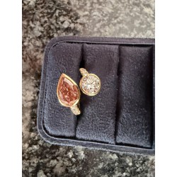 Exklusiver 18K-Gold Diamantring mit pinkem Tropfen-Diamant