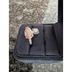 Exklusiver 18K Weissgold-Diamantring mit 5.51 ct Pink Diamond & 1.77 ct Brillant