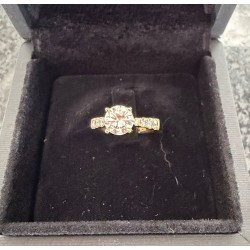 Hochwertiger 18K Naturdiamant-Ring mit 0.79ct & 0.43ct Brillanten – Feines Weiss / VS
