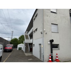 Schöne 1.5-Zimmer-Apartments in Dietikon zu vermieten – frisch renoviert, zentral gelegen, mit separatem Eingang