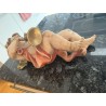Antiker Putten-Engel mit Trompete / Horn – dekorative Wandfigur im Barockstil