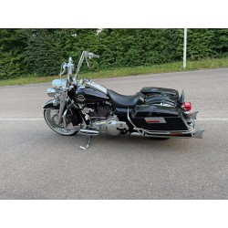 Harley-Davidson Road King – edler Custom-Bagger in Schwarz/Chrom