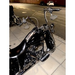 Harley-Davidson Road King – edler Custom-Bagger in Schwarz/Chrom